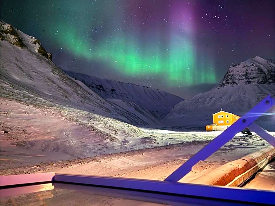 Gjestehuset 102 - your home away from home!