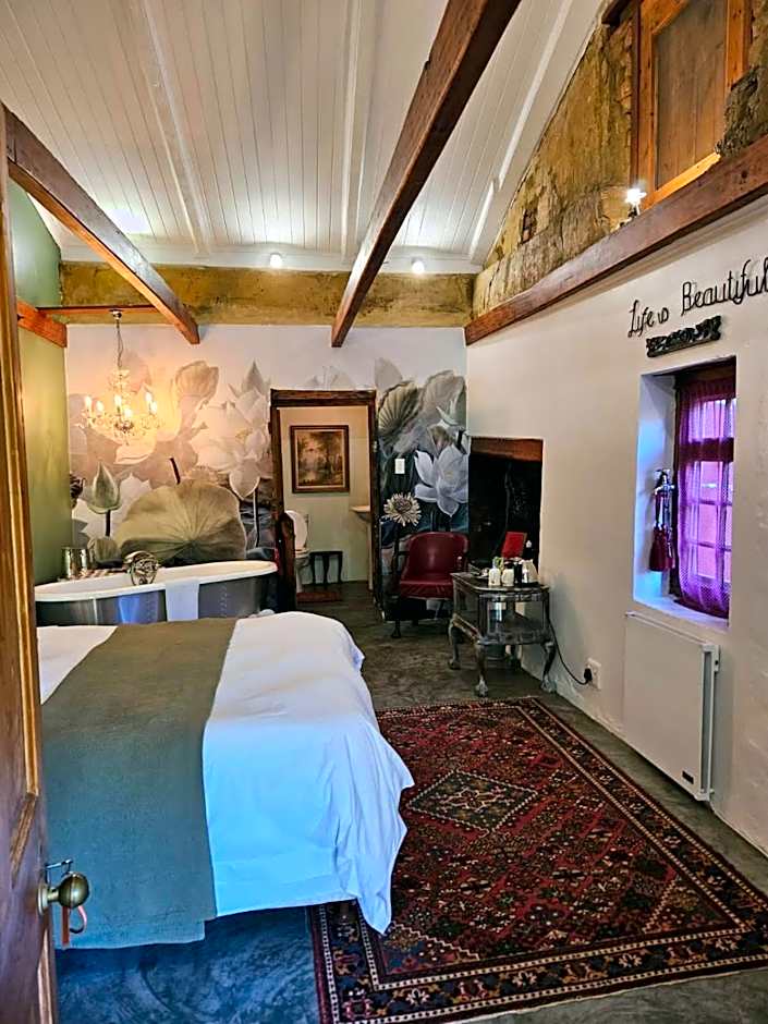 The Riverdeck Accommodation and Backpackers