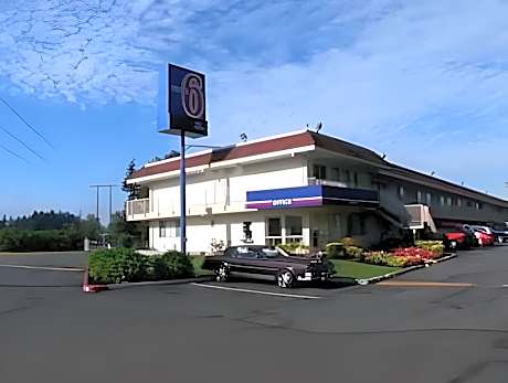 Motel 6-Everett, WA - South