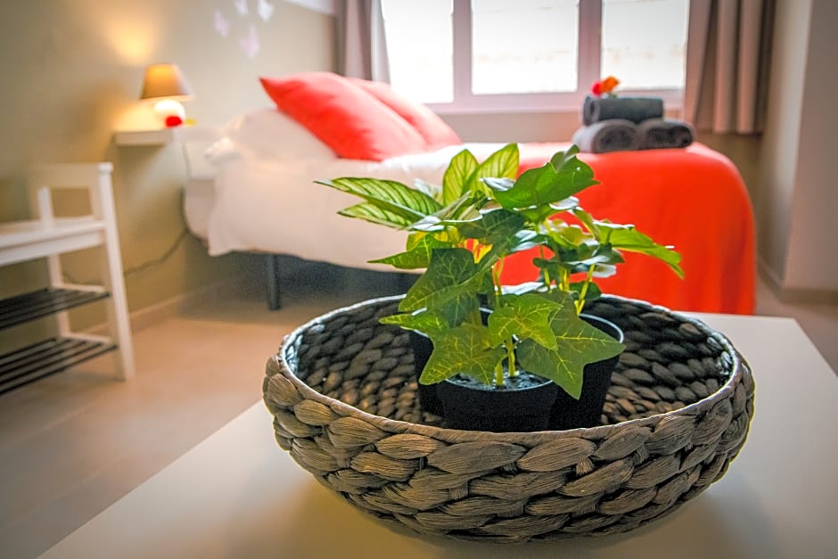 Holidays2Malaga Studios Mena