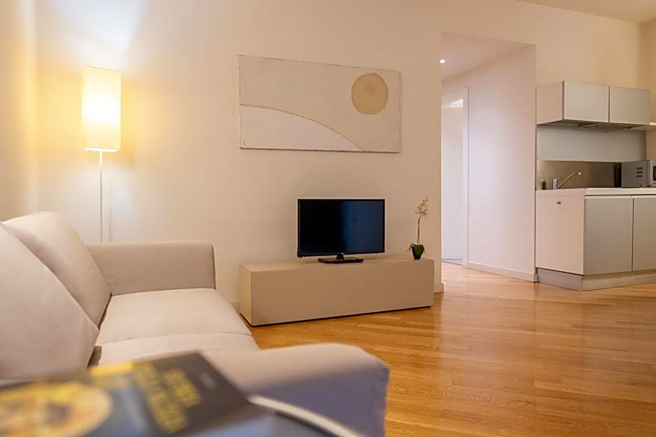 Home 15 Residence Hotel