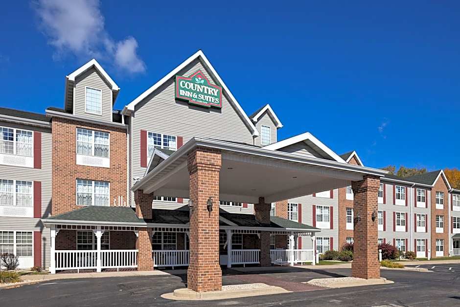 Country Inn & Suites by Radisson, Milwaukee Airport, WI