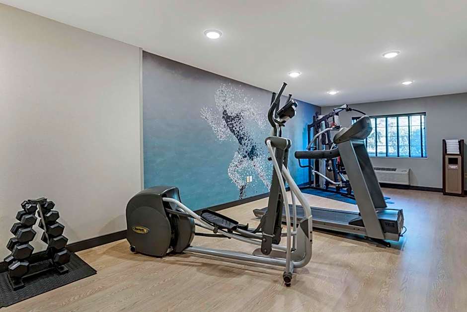 Comfort Inn & Suites Tualatin Lake Oswego South