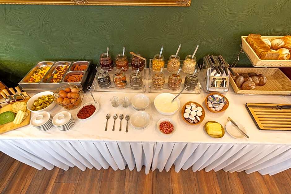 Jupa's Hotel