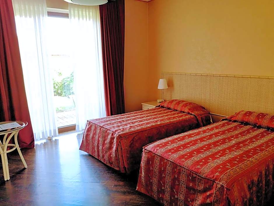 Serravalle Golf Hotel