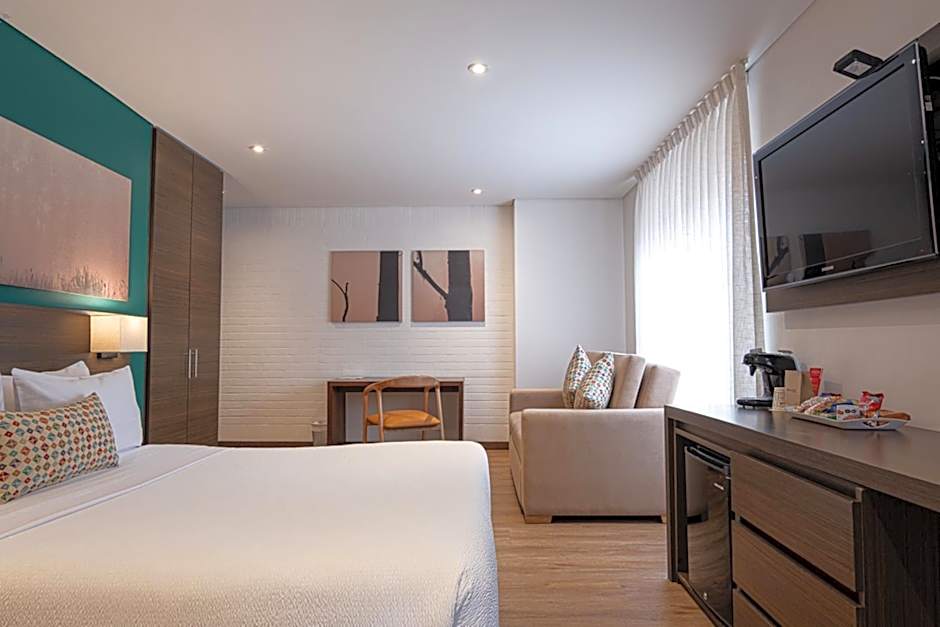 84 DC Bogotá By OxoHotel