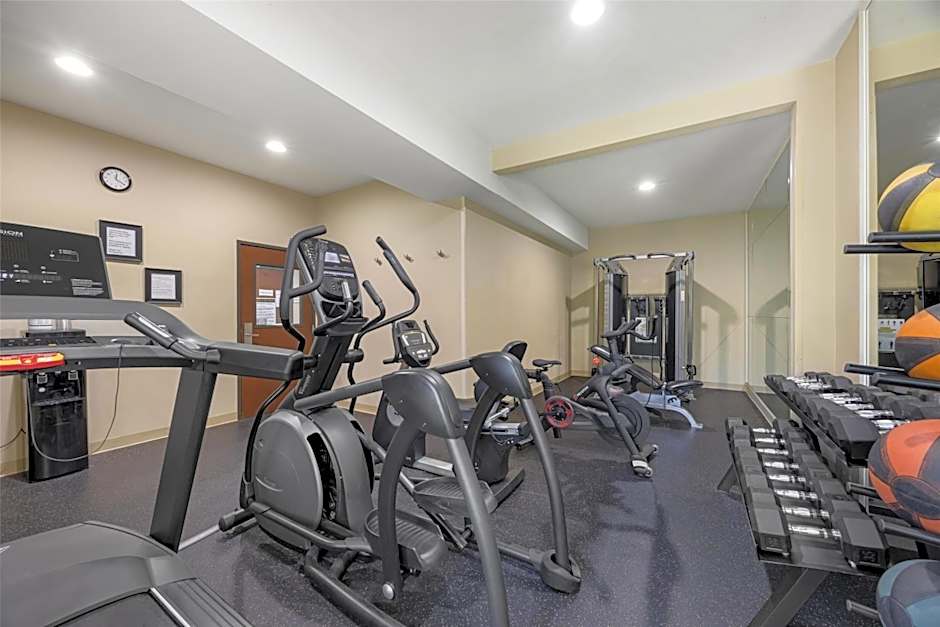 Best Western Plus Prairie Inn