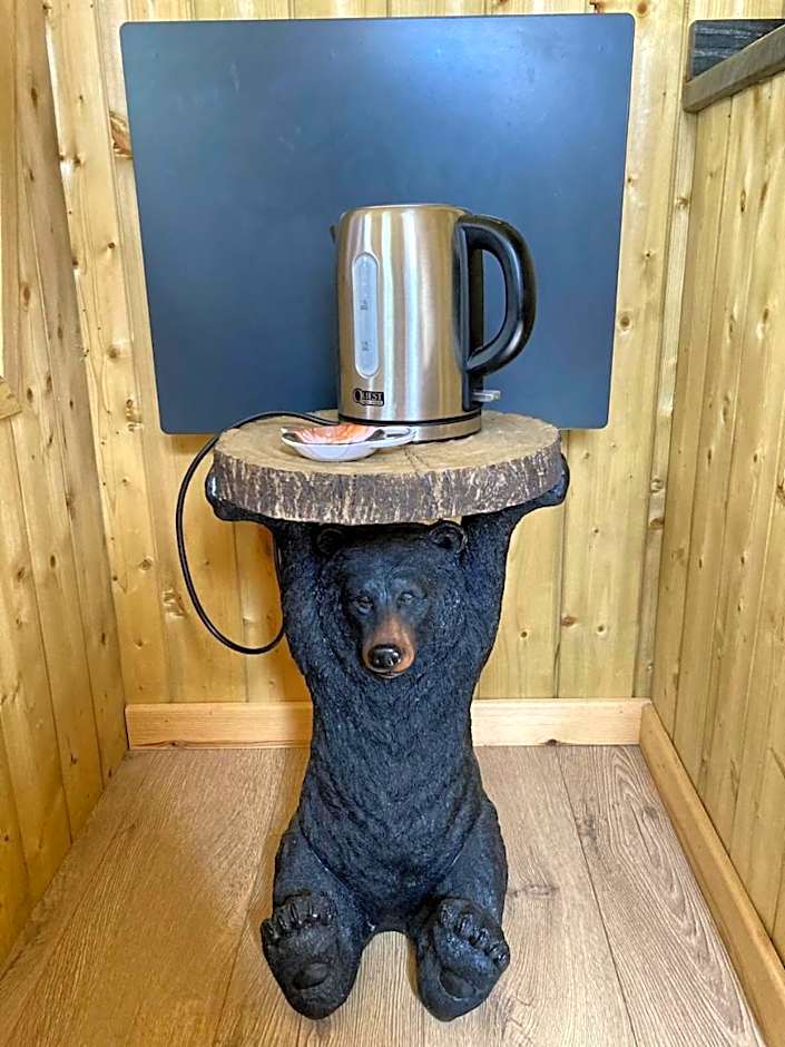 Highland Bear Lodge & Luxury Bear Huts