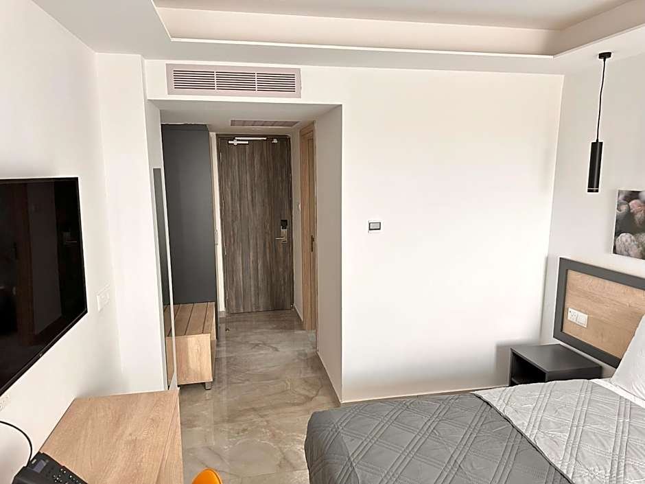 Papouis Protaras Hotel