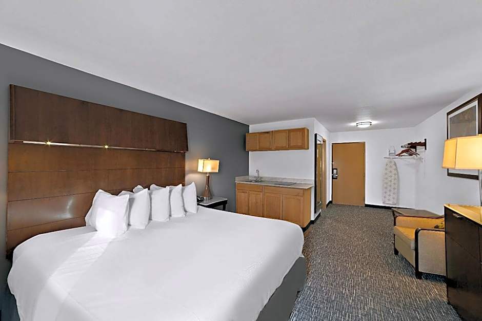 Quality Inn & Suites