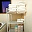 honeys guest house elevator , wash machine, huge closet space, private bathroom, walk to skytree in 10 minutes