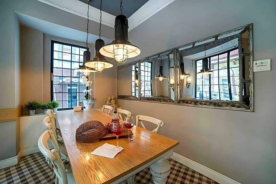 Petros Boutique Hotel