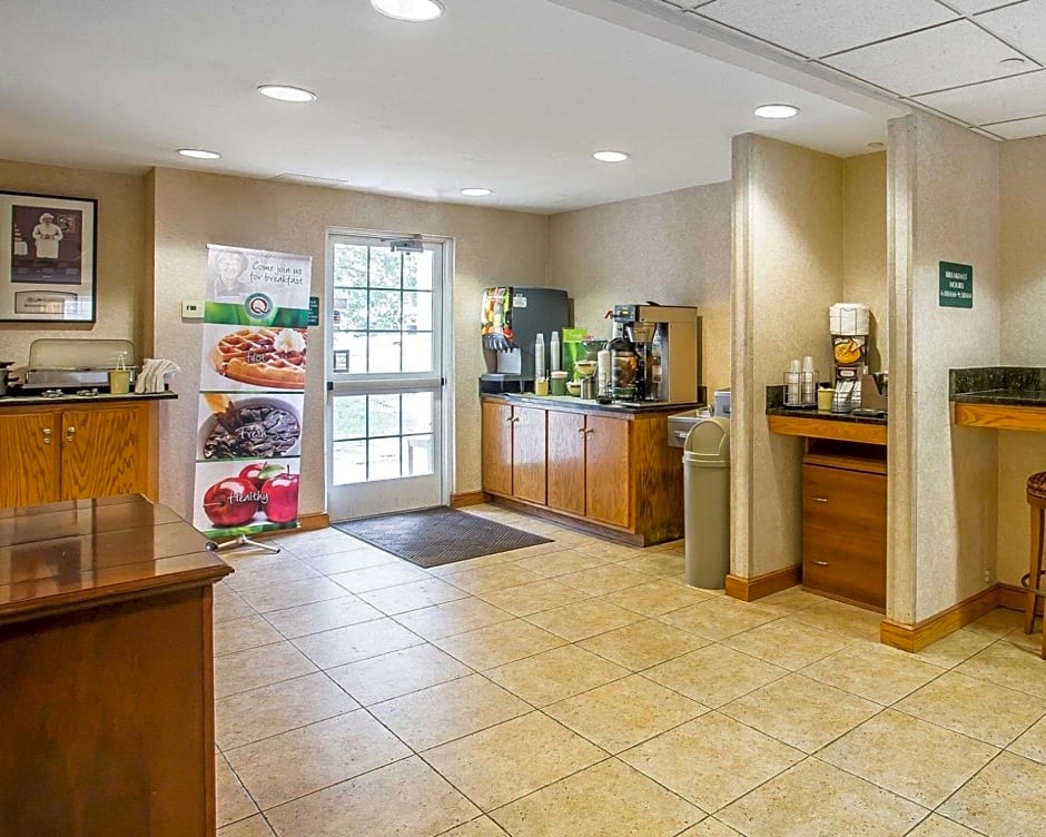 Quality Inn & Suites Mt. Juliet