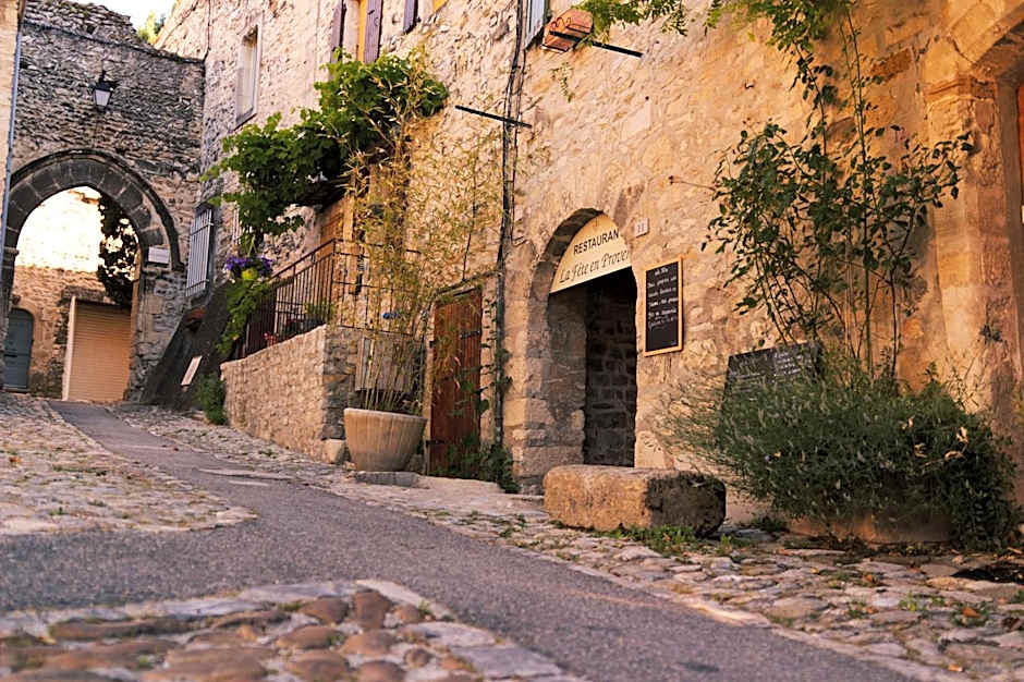 Hôtel la Fête en Provence