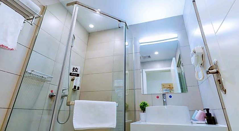GreenTree Inn Shanghai Jiading North Metro Station Shuping Road Shell Hotel