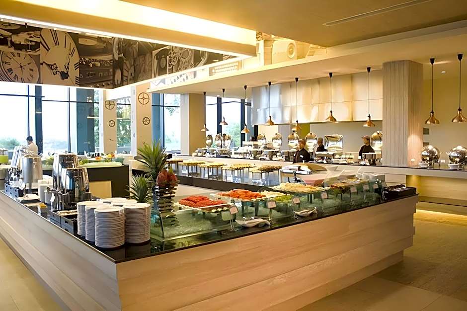 Tsix5 Hotel