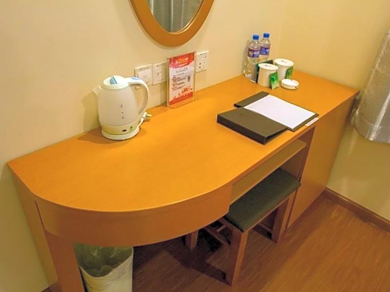 GreenTree HeBei TangShan Nanhu Lake Express Hotel