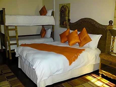 SUPERIOR ROOMS (5) (25)