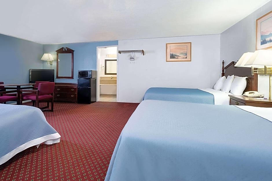 Travelodge by Wyndham Las Vegas NM