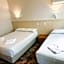 Bateau Bay Hotel