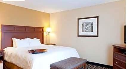Hampton Inn & Suites Columbia at the University of Missouri