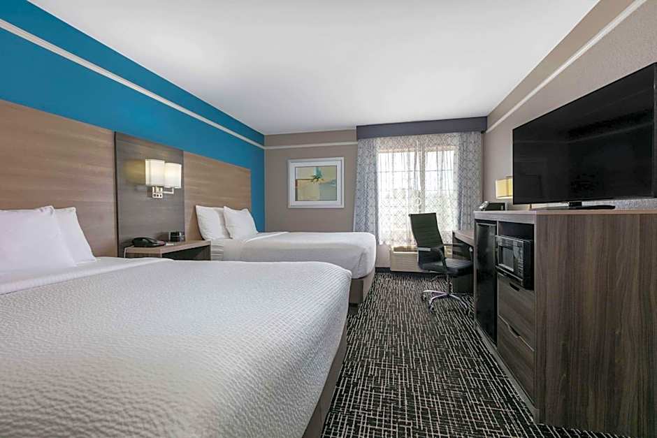 La Quinta Inn & Suites by Wyndham Weatherford