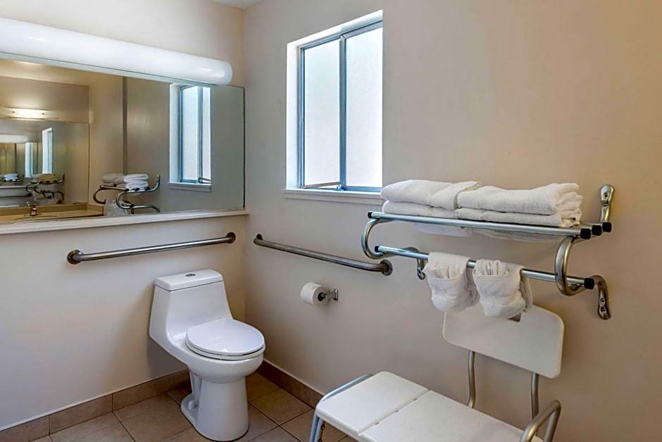Rodeway Inn North Redding – Redding, CA