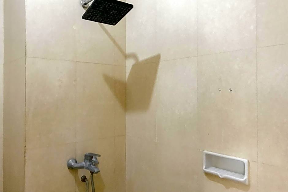 Urbanview Hotel Pasah Asi Gubeng by RedDoorz – Surabaja, IL