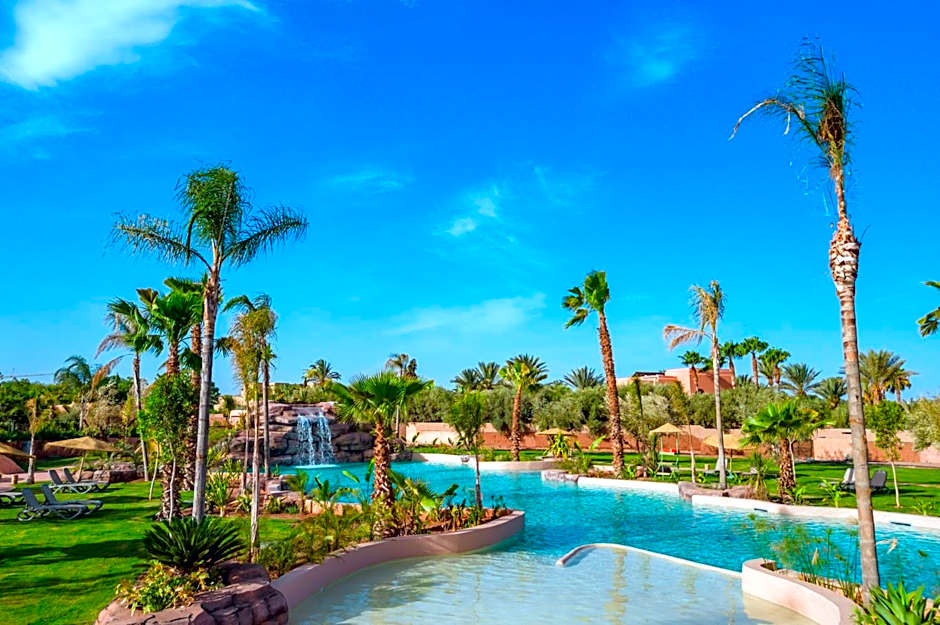 Oasis lodges