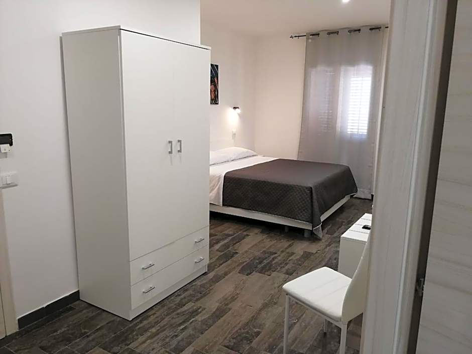 Opera Boutique Rooms