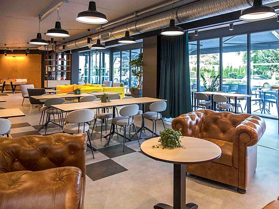 ibis Styles Bale-Mulhouse Aeroport