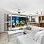 Columbia Beachfront Apartments on Rainbow Bay
