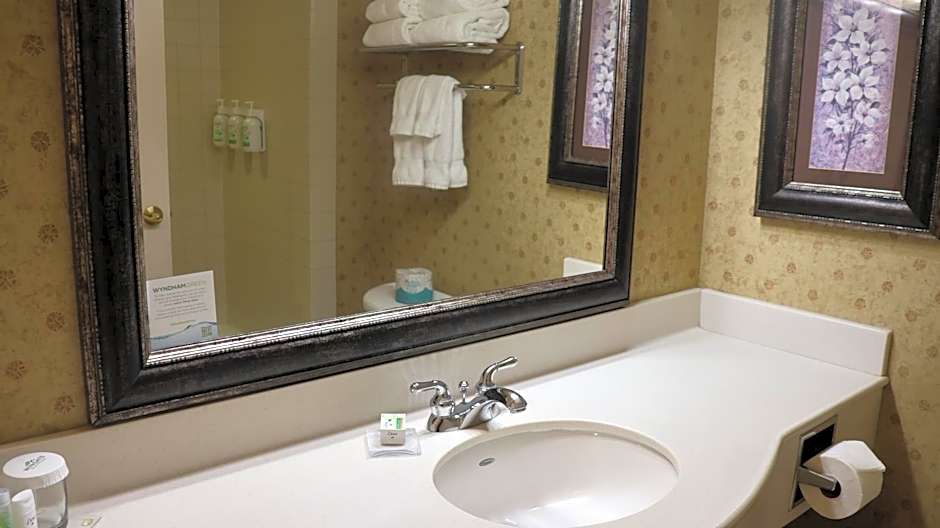 Wingate By Wyndham Peoria