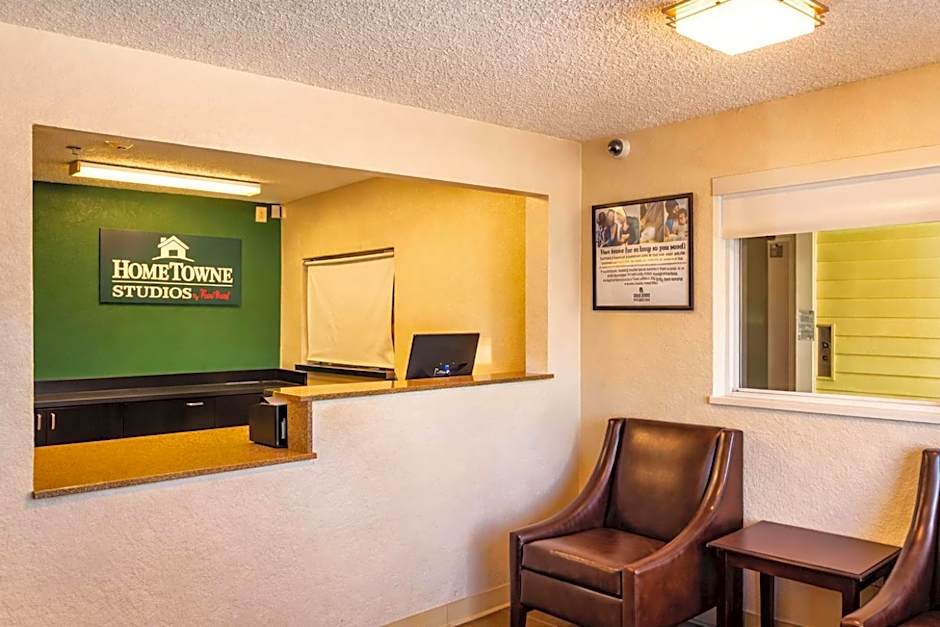 Hometowne Studios Houston - West Oaks/ Energy Corridor