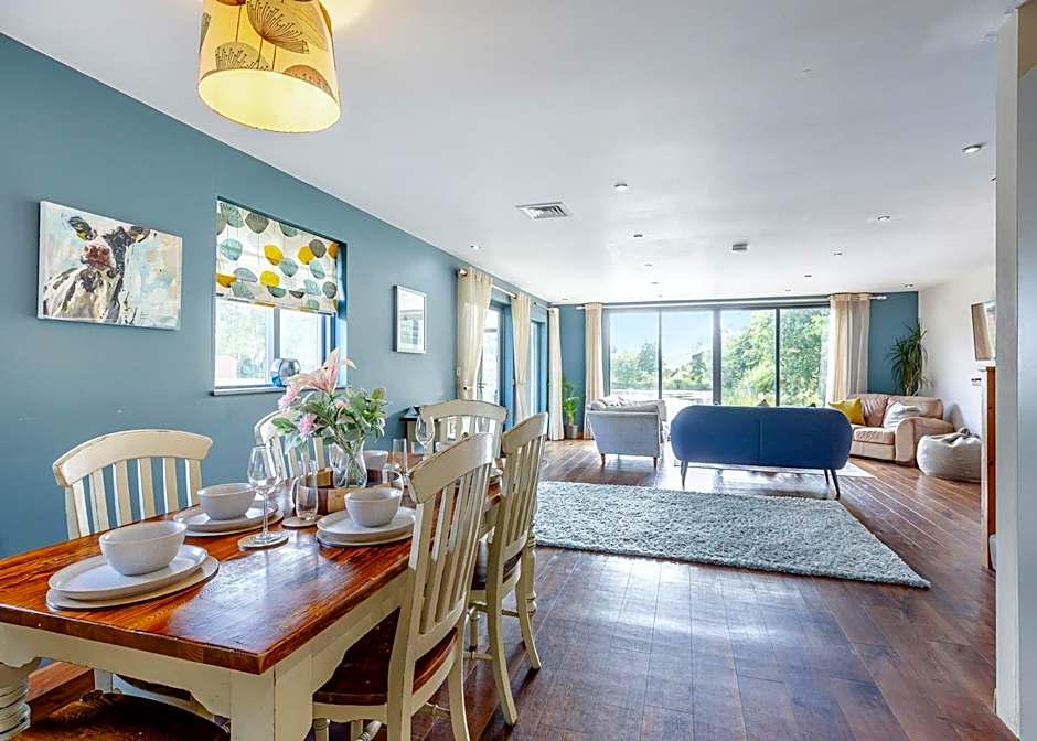 Anglesey Lakeside Lodges