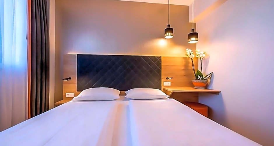 Novum Hotel Rieker Stuttgart Hauptbahnhof   