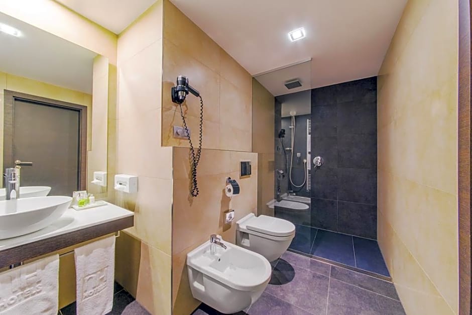 NH Bratislava Gate One