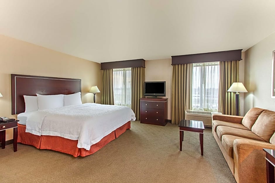 Hampton Inn & Suites Roseville – Roseville, CA