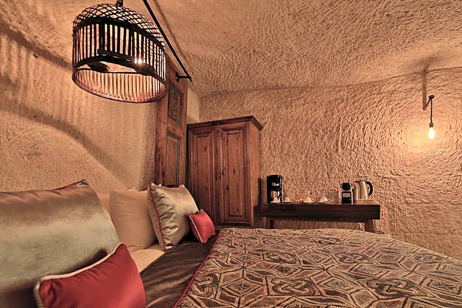 The Owl Cave Hotel