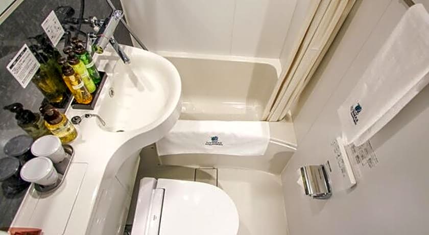 Hotel Livemax Osaka Kadoma
