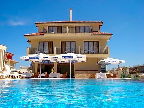 Family Hotel Muses