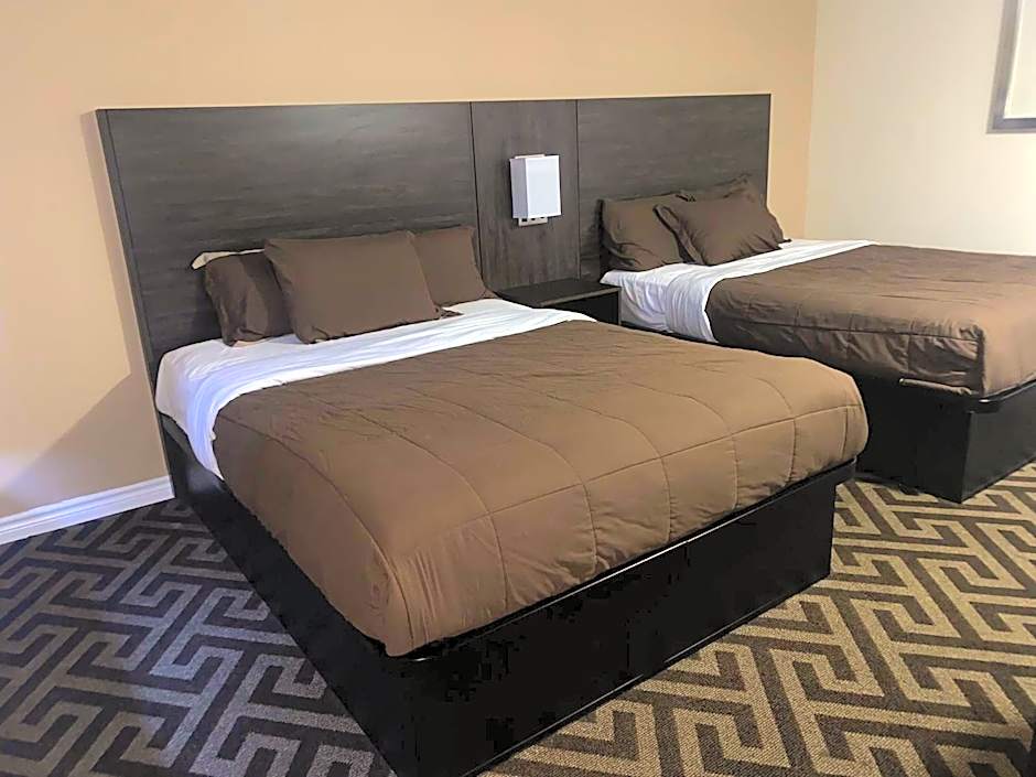 Knights Inn By The Falls