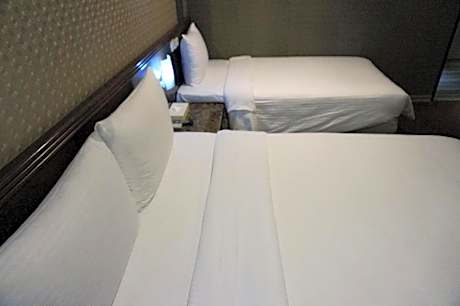 Triple Room with Shower