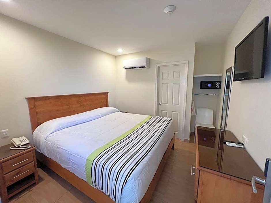 Hotel Baja