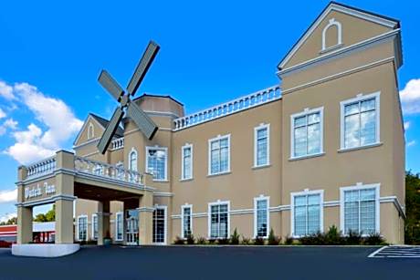 Quality Inn Dutch Inn