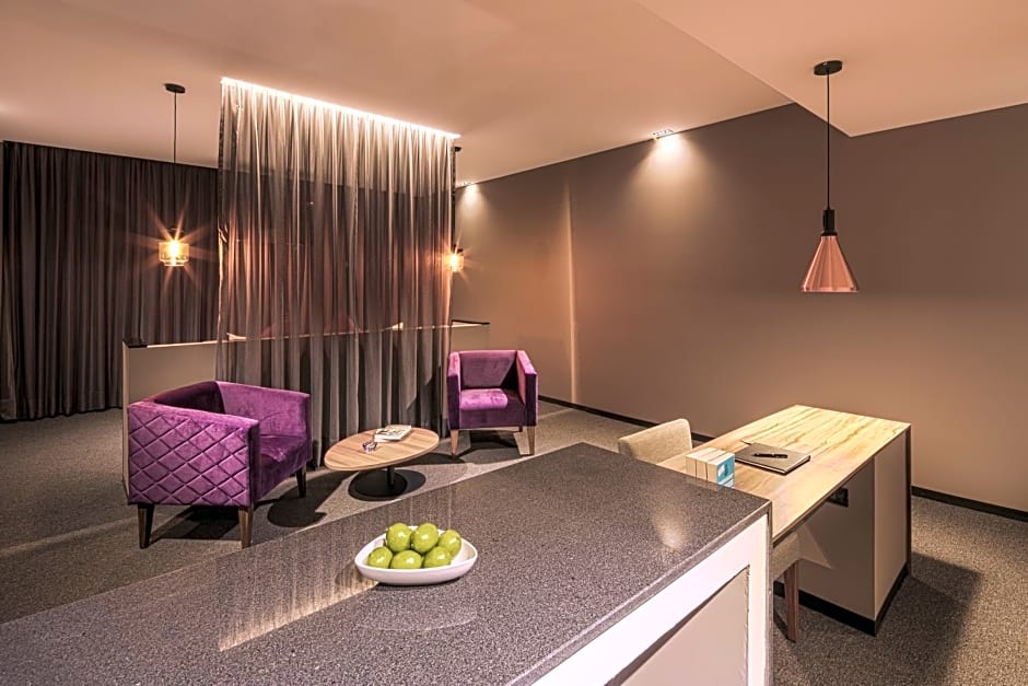 Kharma Suites