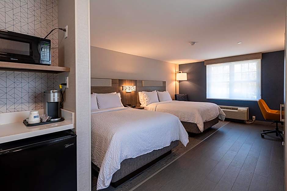 Holiday Inn Express Hotel & Suites Hampton South-Seabrook By IHG