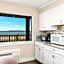 Gold Coast Inn ⁀➷ Breathtaking Sunsets ➠ Standard Lake View Room ➠ 106