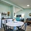 Salt Air Inn & Suites