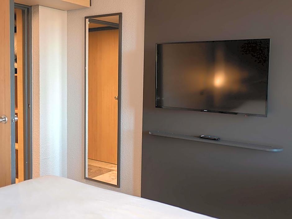 ibis Beziers Est Mediterranee A9/A75